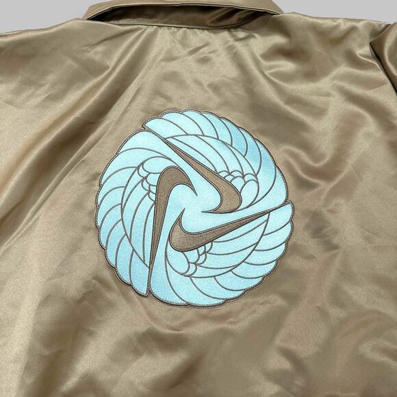 Nike Women’s Long Utility Coat - Oversized Fit, Taupe Green - Size Small - Picture 6 of 8